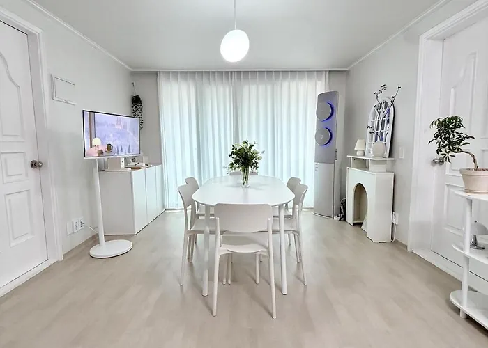Apartment 3룸 4베드 서울 종로 10분 Cozy
