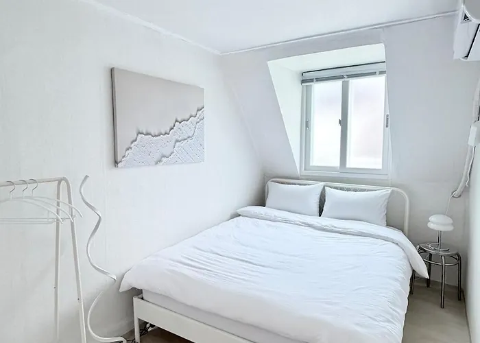 Apartment 3룸 4베드 서울 종로 10분 Cozy *