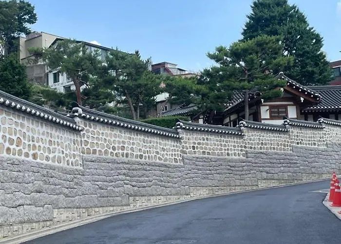 3룸 4베드 서울 종로 10분 Cozy Apartment *